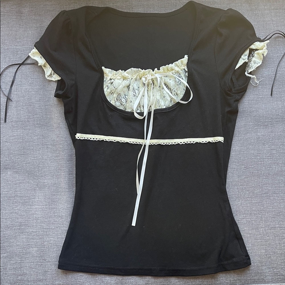 Elegant Black and Cream Lace Trim Crop Top